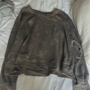 Crew neck